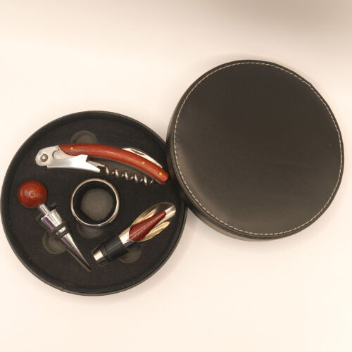 Set para vino - 4 Accesorios con Estuche Ecocuero
