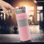 alt_promocional_publicitario_botella_deportiva_vacuum_T743_rosa_mano